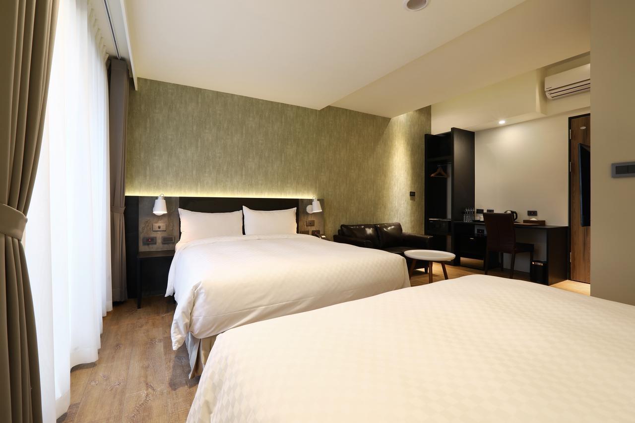 Kun Tour Hotel Taichung Exterior foto
